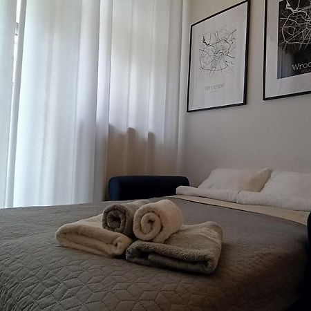 דירות Droinvest Apartament Zarembowicza Wroclaw Lotnisko Airport - Fv מראה חיצוני תמונה